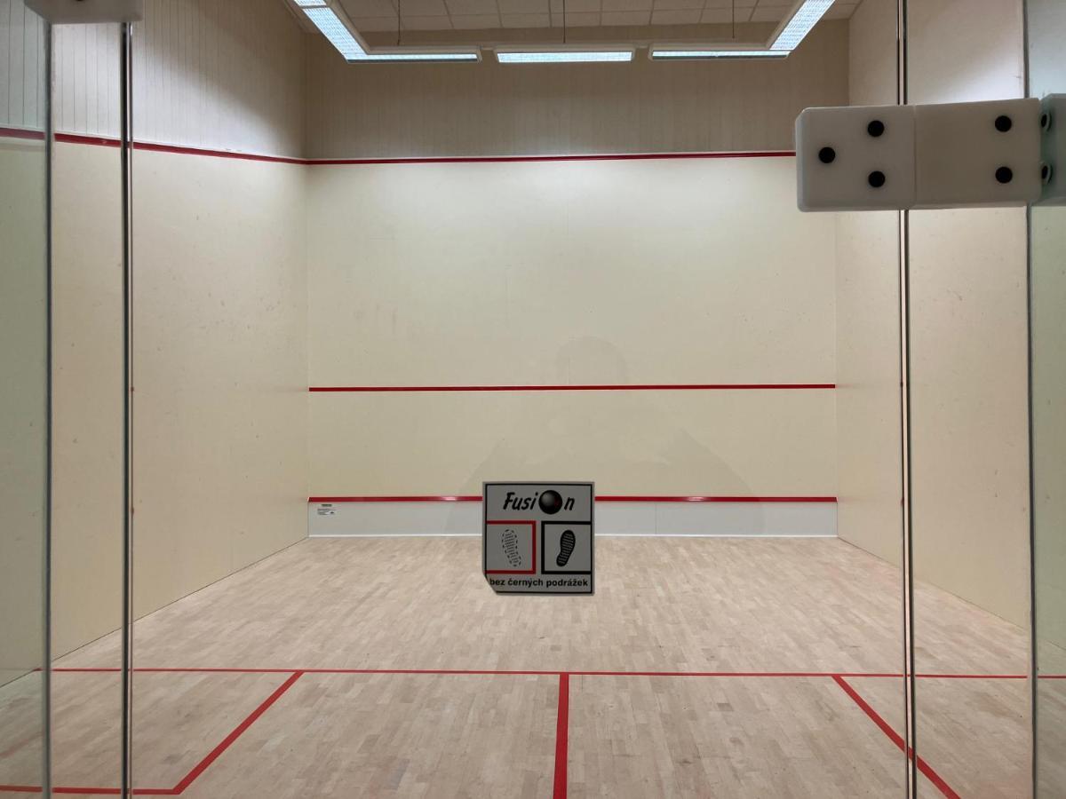 Kněžmost Raj Sportovni A Rekreacni Resort Branzez מראה חיצוני תמונה