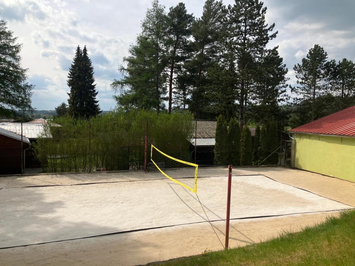 Kněžmost Raj Sportovni A Rekreacni Resort Branzez מראה חיצוני תמונה