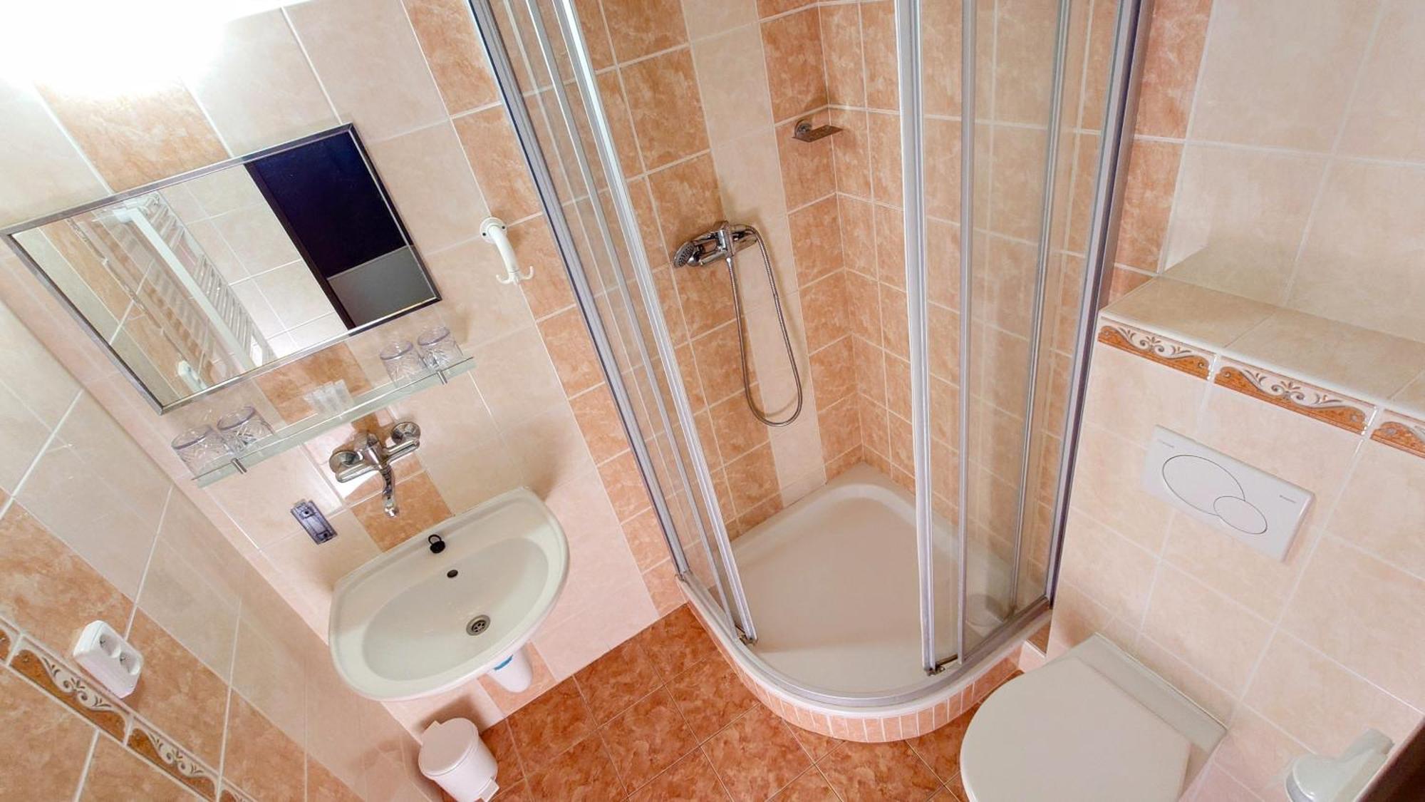 Kněžmost Raj Sportovni A Rekreacni Resort Branzez מראה חיצוני תמונה