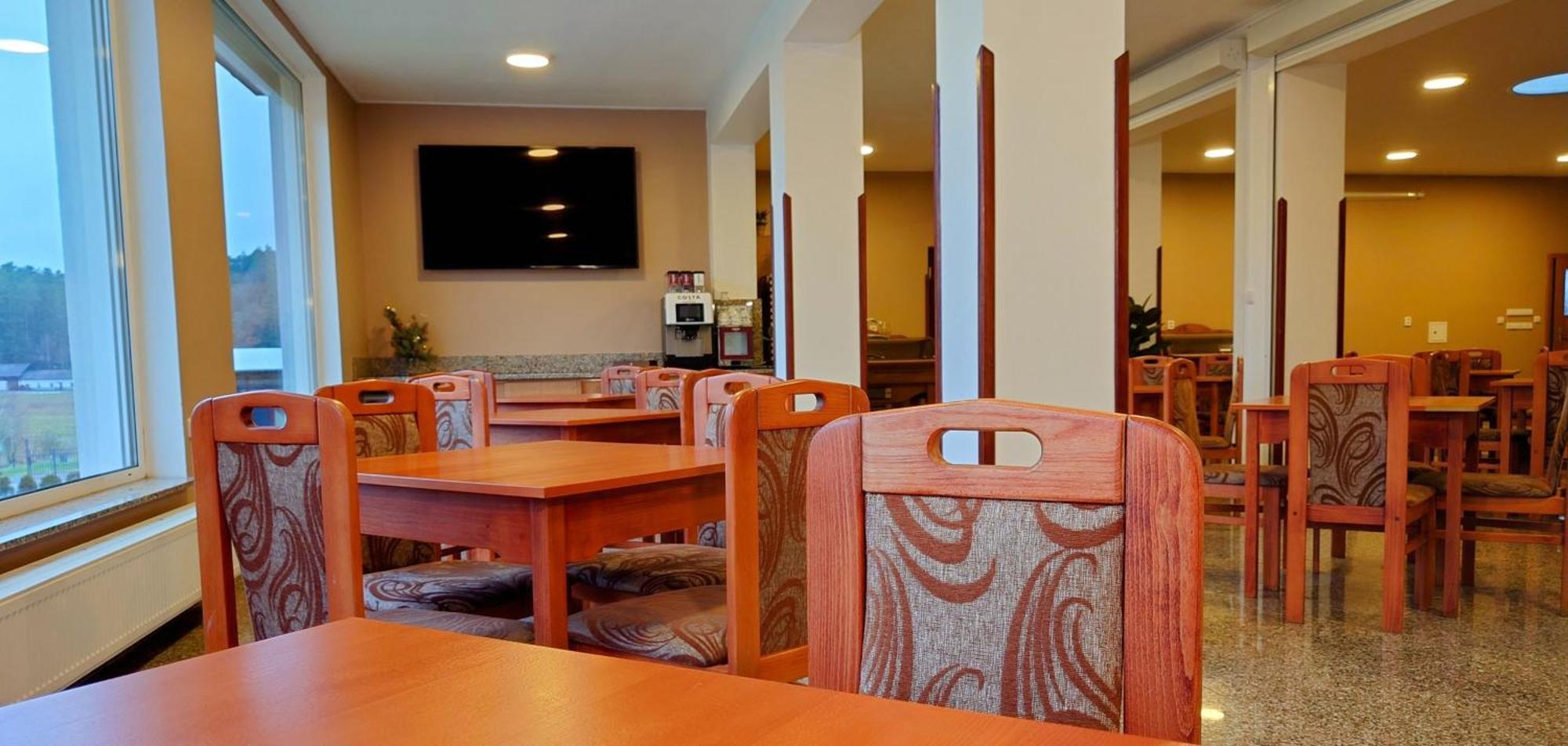 Kněžmost Raj Sportovni A Rekreacni Resort Branzez מראה חיצוני תמונה